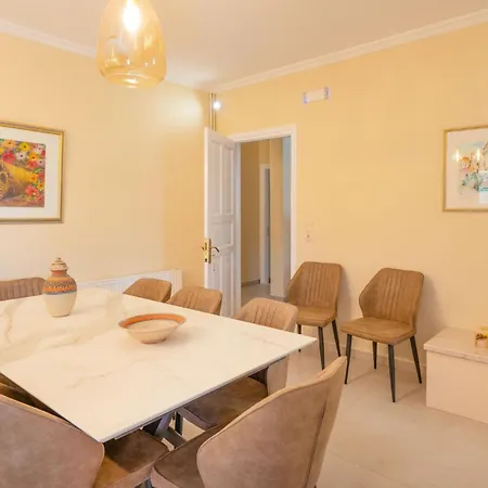 Marifei Tatil Evi Kato Korakiana