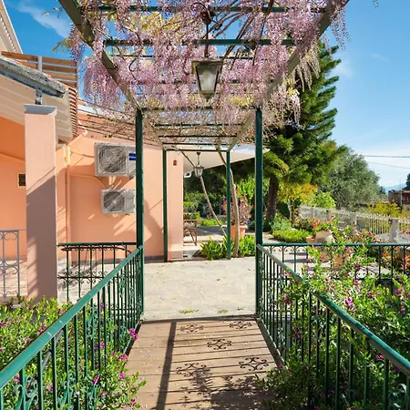 Marifei Tatil Evi Kato Korakiana